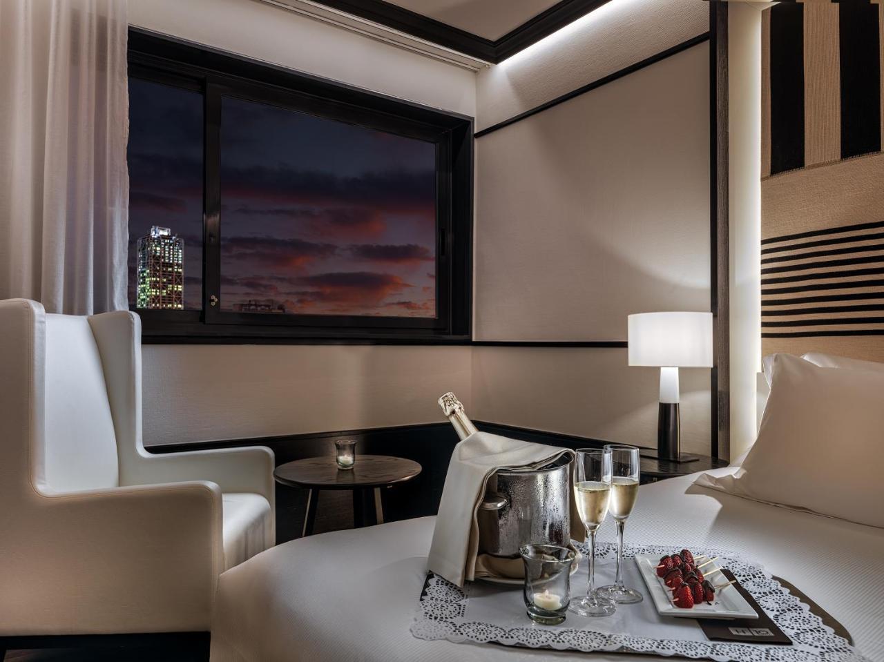 H10 Marina Barcelona Hotel Ngoại thất bức ảnh